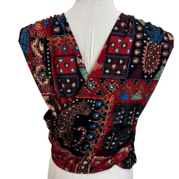 NWT Anthropologie x Farm Rio Geo Crop Top - Picture 9 of 9